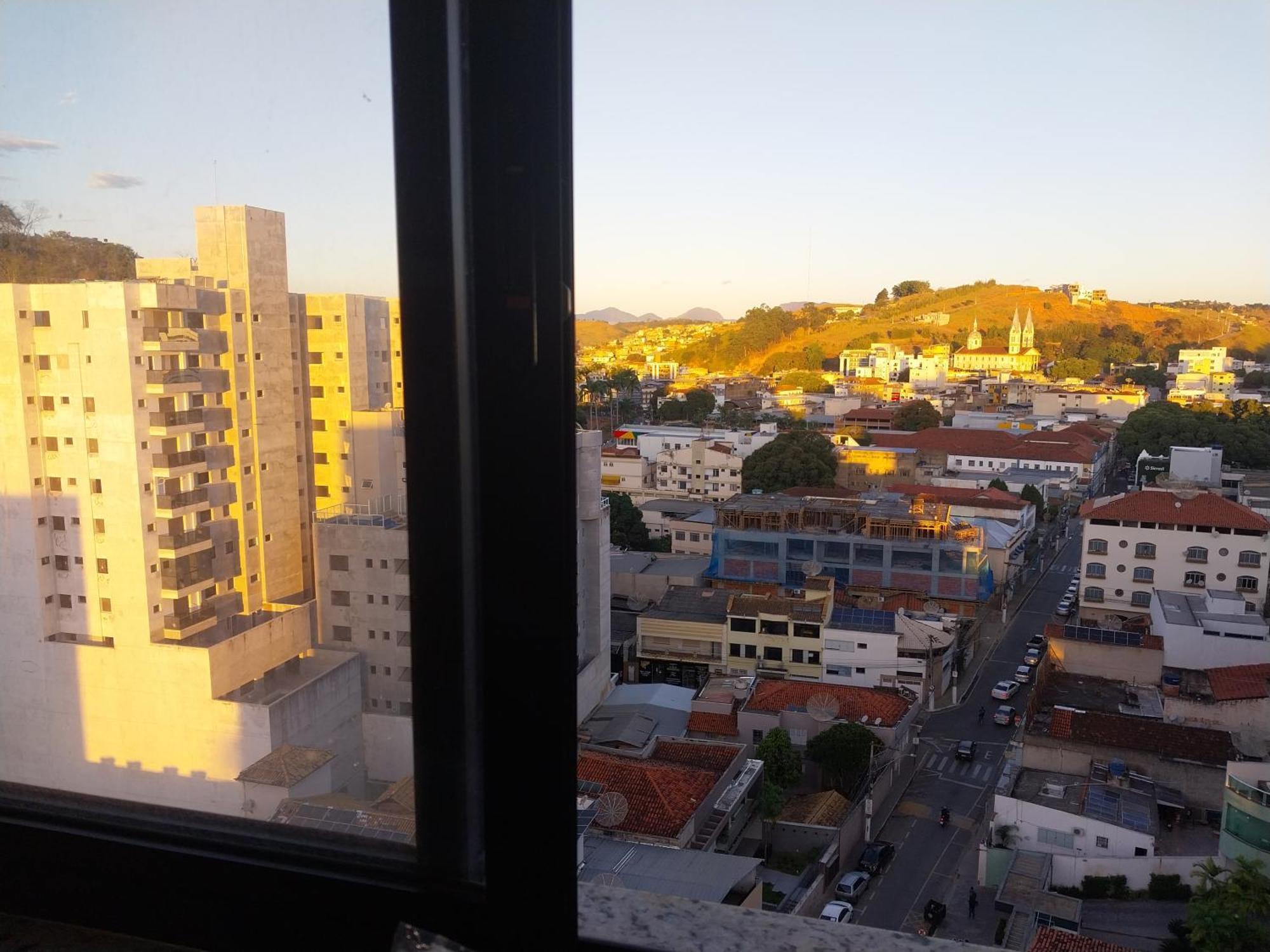 Apartamento Luxo No Centro Uba Экстерьер фото
